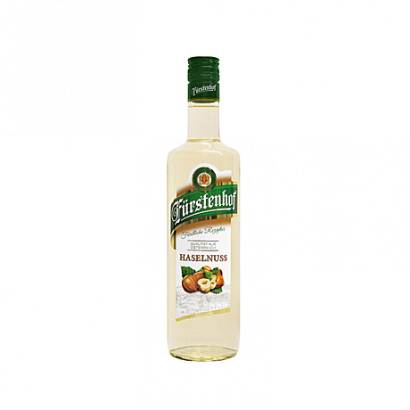 Крепкий спиртной напиток Фюрштенхоф Орех 0,7л 33%